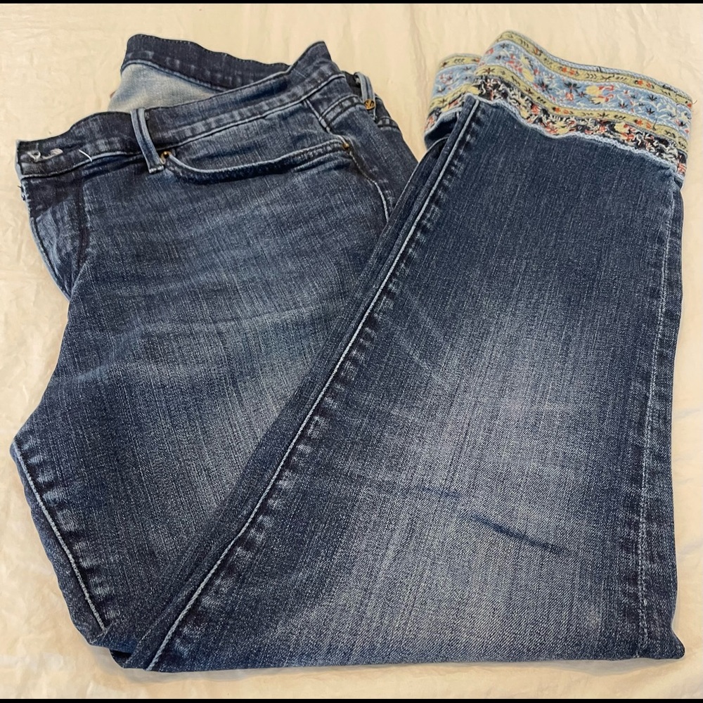 Driftwood CHLOE Crop Texture Embroidered Jeans 31 x 26
